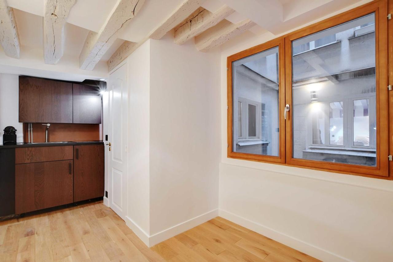 Joyful Apartment - 2Br-6P - Louvre-Rivoli ปารีส ภายนอก รูปภาพ