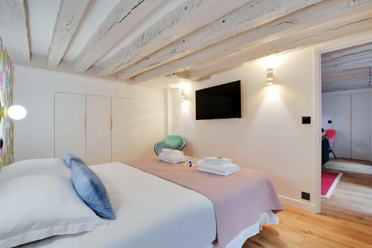 Joyful Apartment - 2Br-6P - Louvre-Rivoli ปารีส ภายนอก รูปภาพ